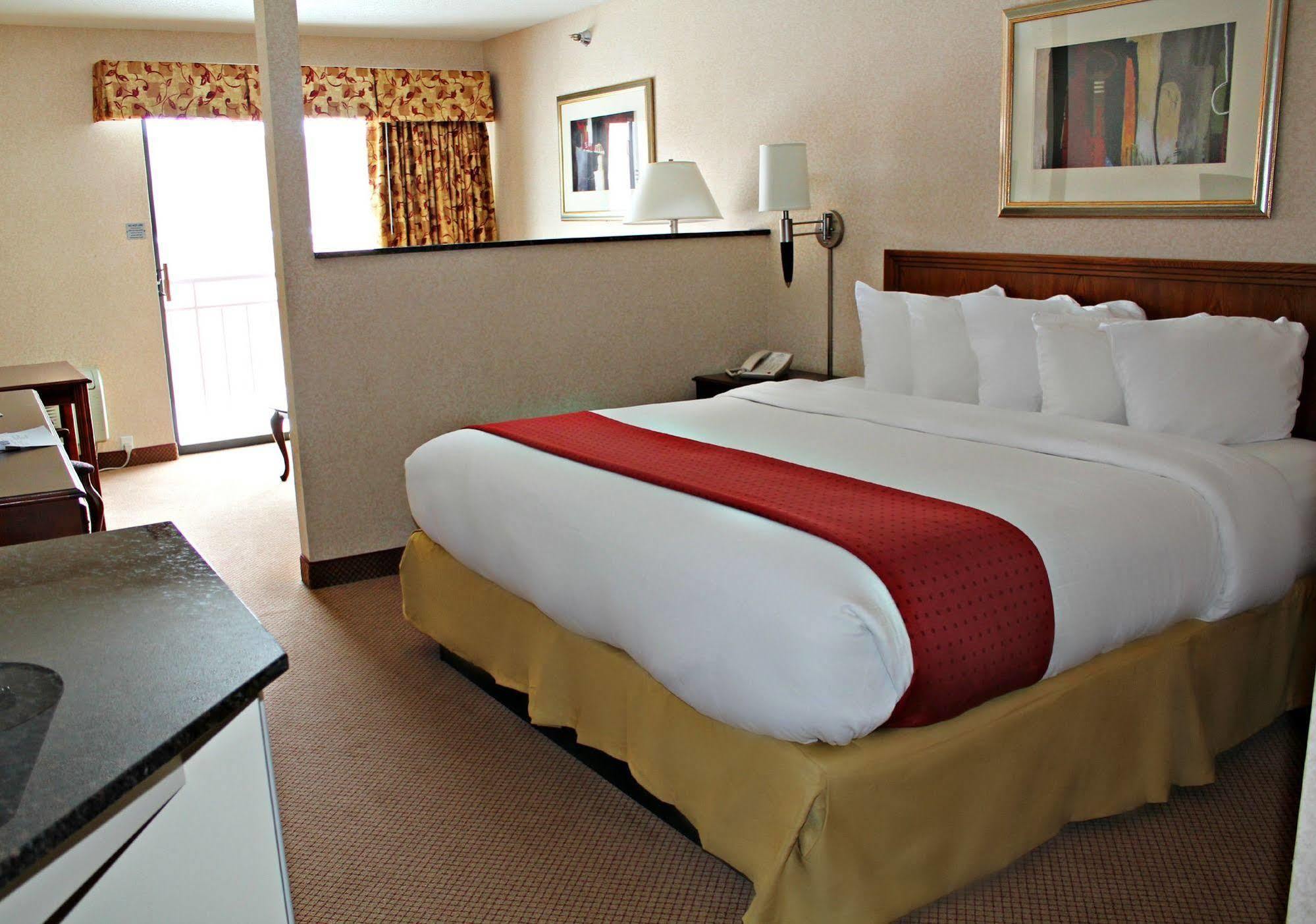 Express Suites Riverport Inn & Suites Winona Exterior photo